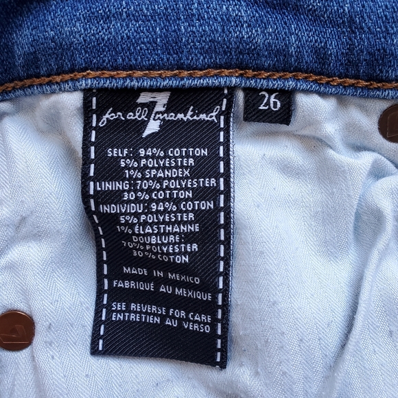 7 For All Mankind rolled jean shorts size 26 - Picture 5 of 6